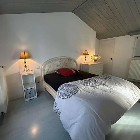 Дом отдыха Maison De 6 Pers Avec Piscine A - Fr-1-224b-240 La Gueriniere