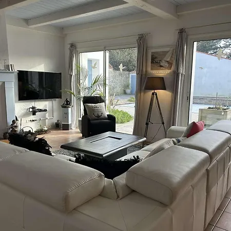 Maison De 6 Pers Avec Piscine A - Fr-1-224b-240 Holiday home
