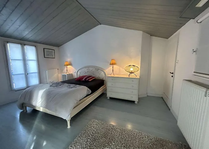 Maison De 6 Pers Avec Piscine à - Fr-1-224b-240 *