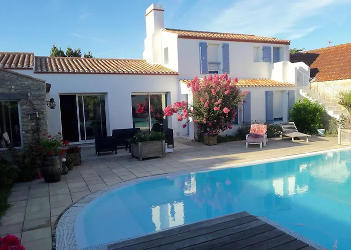 Maison De 6 Pers Avec Piscine à - Fr-1-224b-240 Hébergement de vacances *