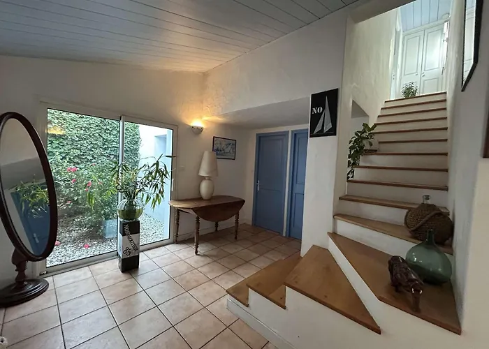 Maison De 6 Pers Avec Piscine à - Fr-1-224b-240 Hébergement de vacances *