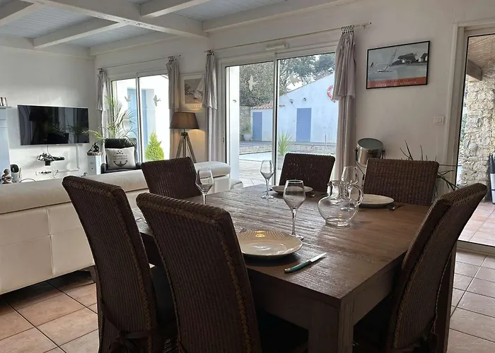 Maison De 6 Pers Avec Piscine à - Fr-1-224b-240