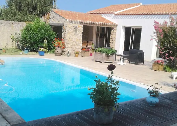 Maison De 6 Pers Avec Piscine à - Fr-1-224b-240 Hébergement de vacances La Guérinière